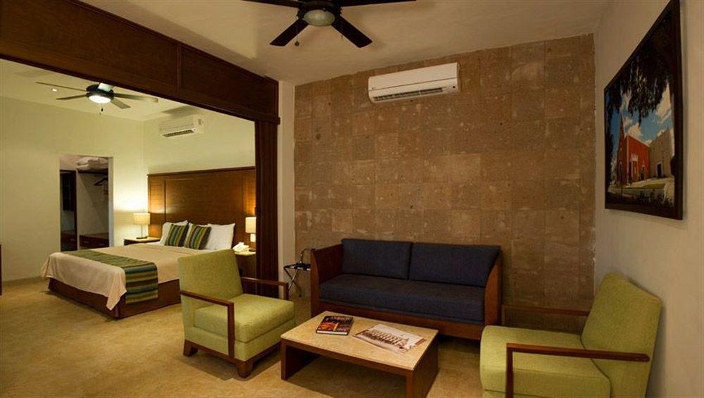 Casa Continental Hotel Merida Room photo